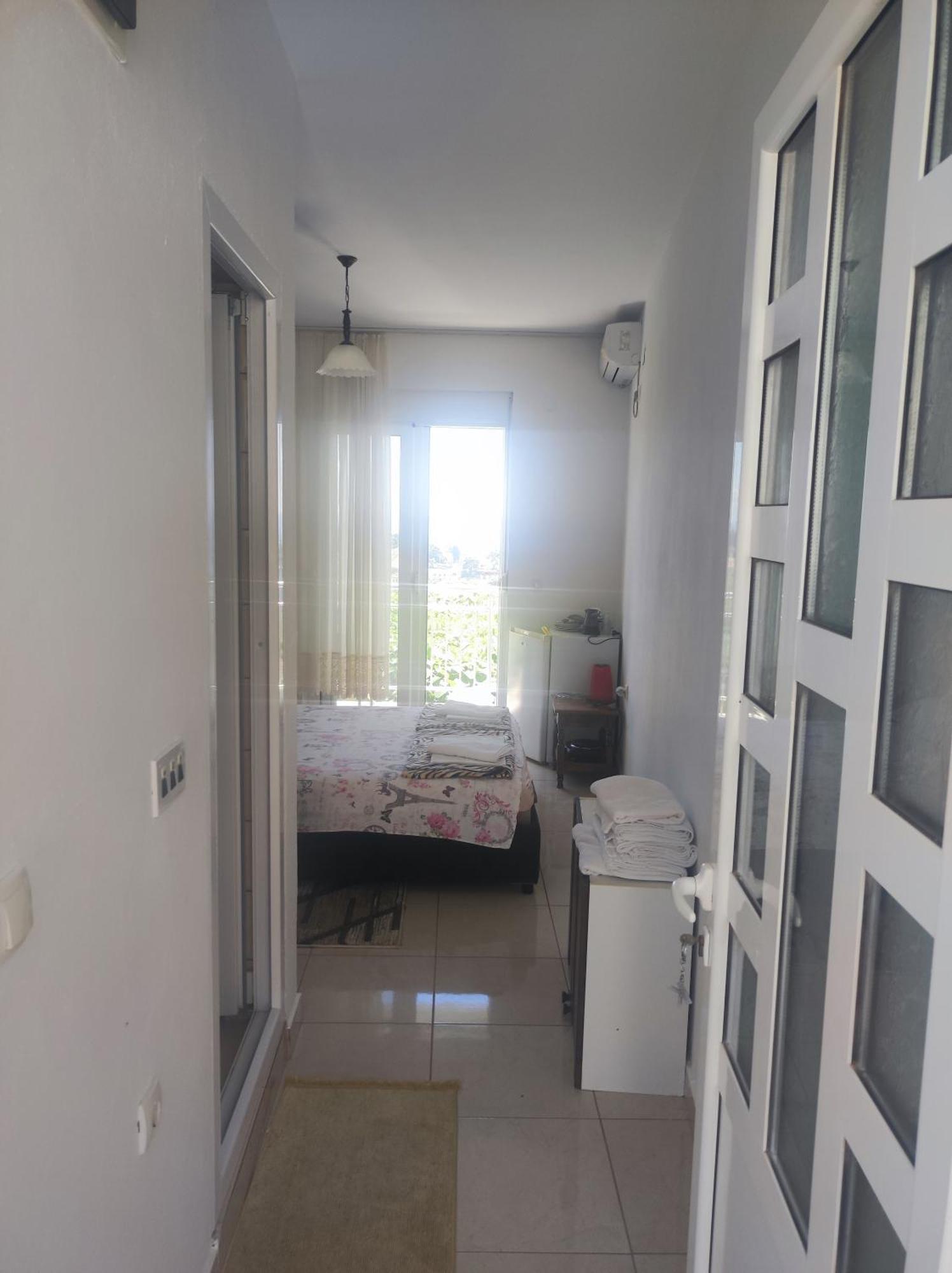 Tahiri Bellevue Apartments Улцинь Экстерьер фото