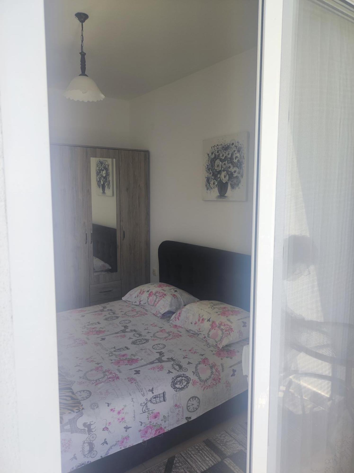 Tahiri Bellevue Apartments Улцинь Экстерьер фото