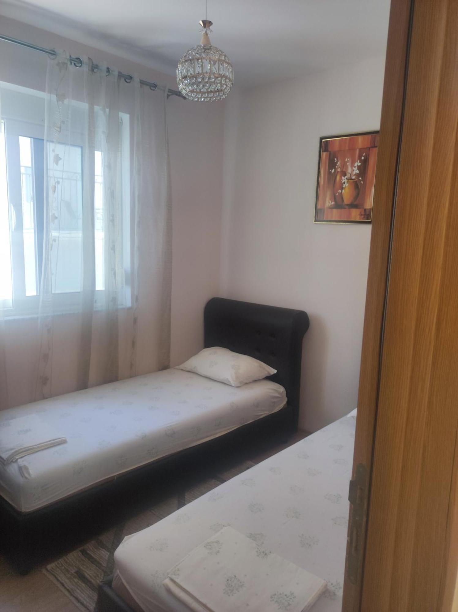 Tahiri Bellevue Apartments Улцинь Экстерьер фото